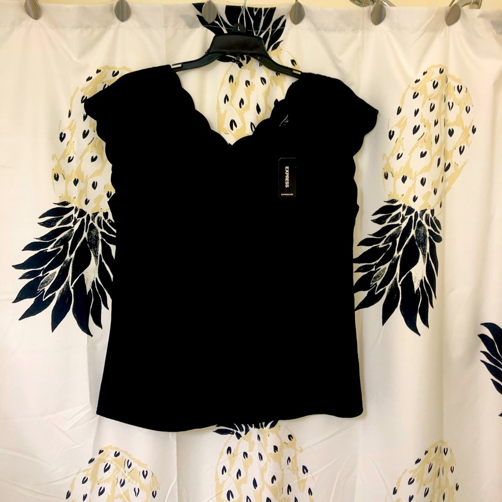 Express scalloped black blouse NWT small
